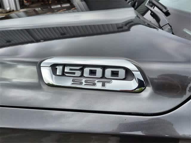 new 2025 Ram 1500 car, priced at $47,010