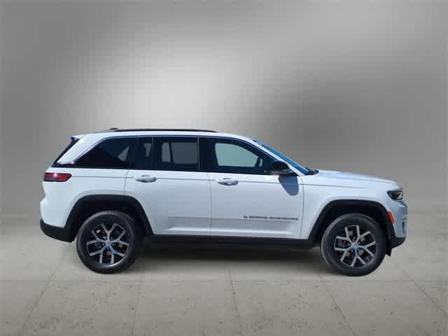new 2025 Jeep Grand Cherokee car, priced at $39,420