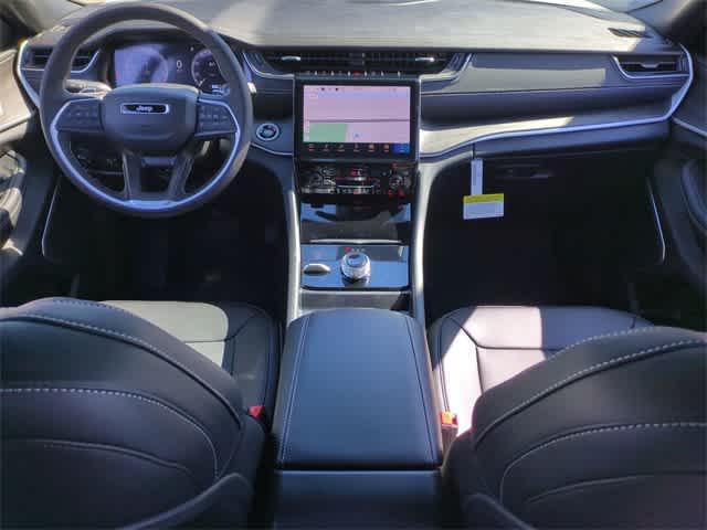 new 2025 Jeep Grand Cherokee car, priced at $39,420