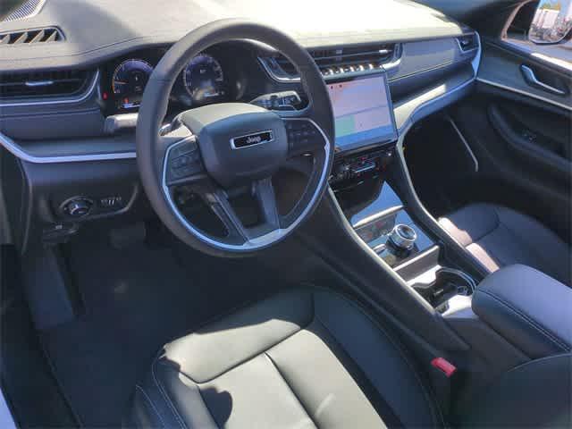 new 2025 Jeep Grand Cherokee car, priced at $39,420