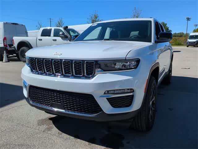 new 2025 Jeep Grand Cherokee car, priced at $39,420