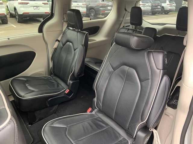 used 2022 Chrysler Pacifica car, priced at $27,535