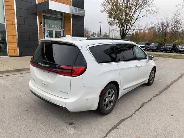 used 2022 Chrysler Pacifica car, priced at $27,535