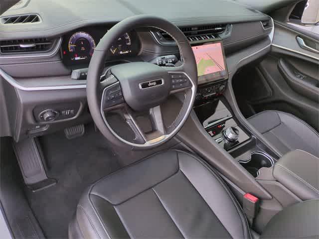 new 2025 Jeep Grand Cherokee car, priced at $46,315
