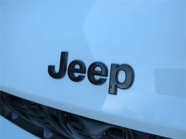 new 2025 Jeep Grand Cherokee car, priced at $46,315