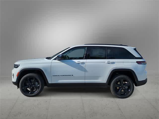 new 2025 Jeep Grand Cherokee car, priced at $46,315