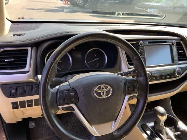 used 2017 Toyota Highlander car, priced at $15,095