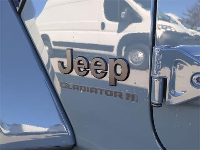 new 2025 Jeep Gladiator car, priced at $38,935