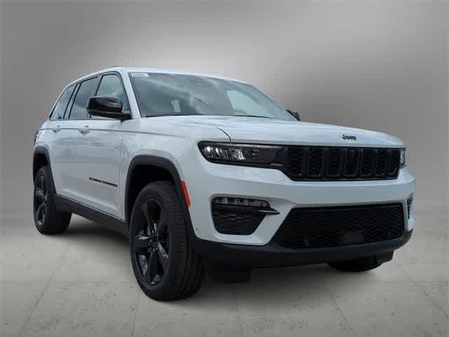 new 2025 Jeep Grand Cherokee car, priced at $46,802