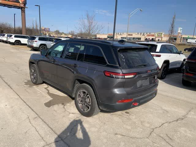 used 2022 Jeep Grand Cherokee car, priced at $35,236