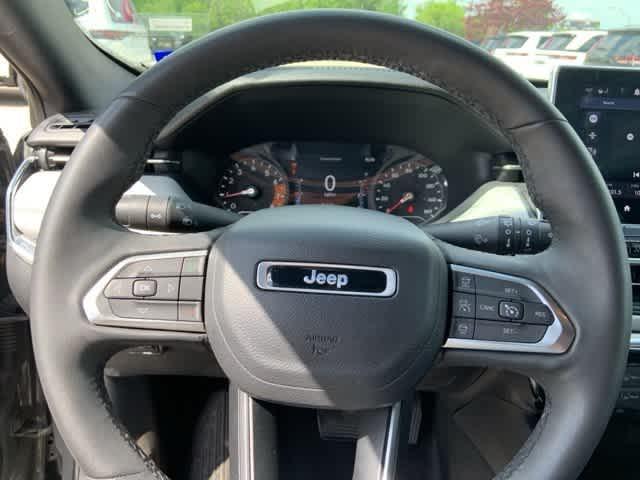 used 2023 Jeep Compass car