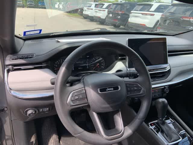 used 2023 Jeep Compass car
