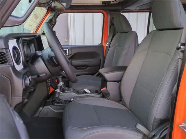 new 2025 Jeep Wrangler car, priced at $46,985