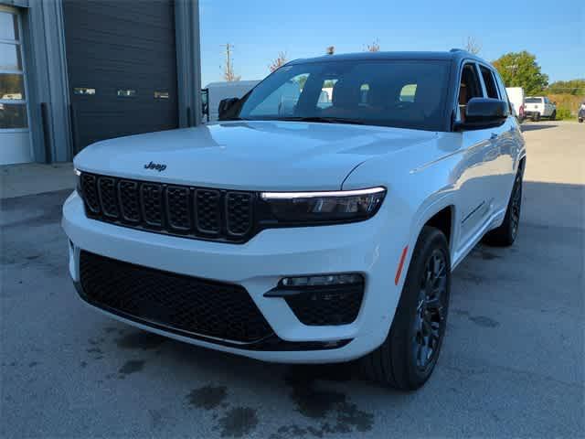 new 2025 Jeep Grand Cherokee car, priced at $54,735