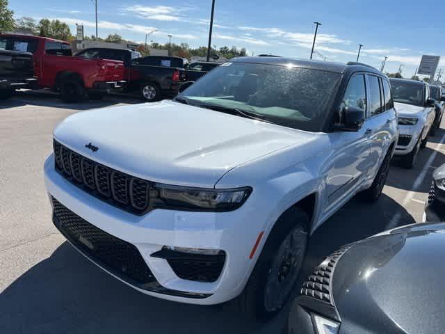 new 2025 Jeep Grand Cherokee car, priced at $61,735