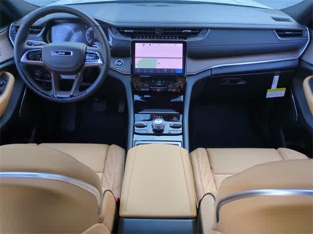 new 2025 Jeep Grand Cherokee car, priced at $54,735