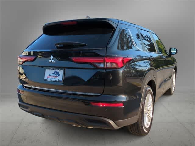 used 2024 Mitsubishi Outlander car, priced at $21,950
