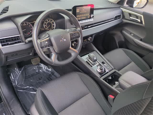 used 2024 Mitsubishi Outlander car, priced at $21,950