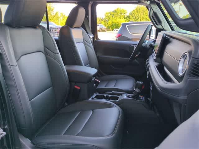 new 2025 Jeep Wrangler car, priced at $49,210