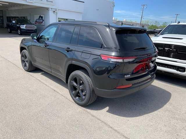 new 2025 Jeep Grand Cherokee car, priced at $57,435