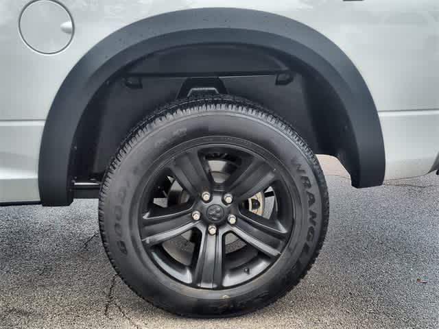 used 2022 Ram 1500 Classic car, priced at $31,000