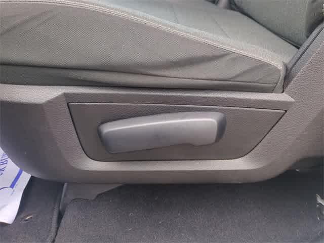 used 2022 Ram 1500 Classic car, priced at $31,000