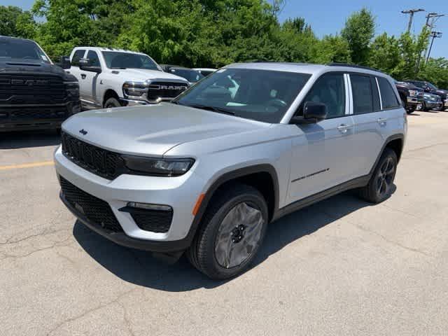 new 2025 Jeep Grand Cherokee car, priced at $47,155