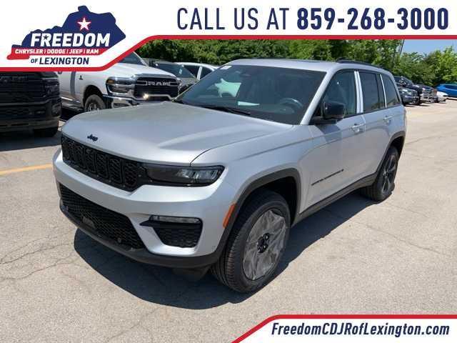 new 2025 Jeep Grand Cherokee car, priced at $47,155