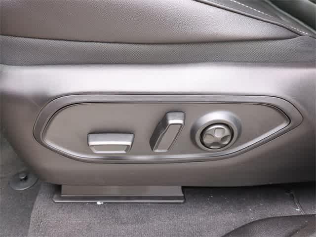 new 2025 Jeep Grand Cherokee car, priced at $47,155