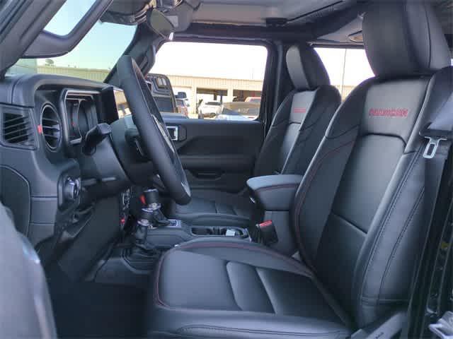 new 2025 Jeep Wrangler car, priced at $53,640