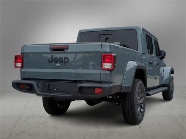 new 2025 Jeep Gladiator car, priced at $41,450