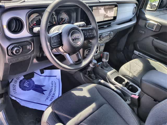 new 2025 Jeep Wrangler car, priced at $44,780