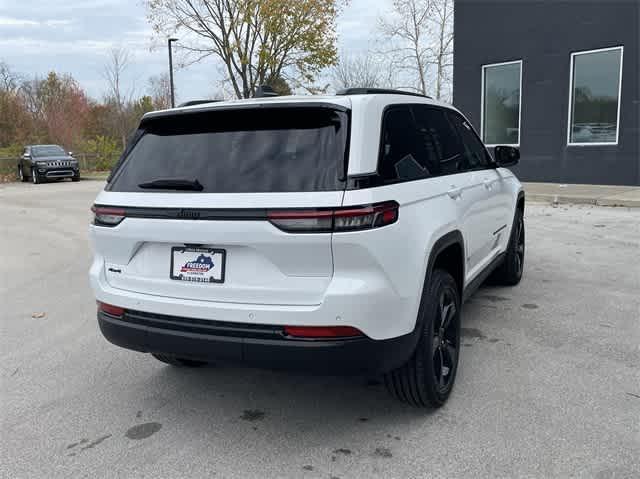 new 2025 Jeep Grand Cherokee car, priced at $42,775