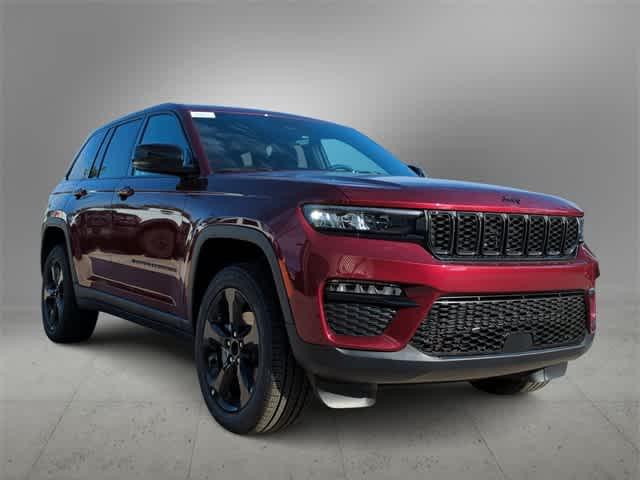 new 2025 Jeep Grand Cherokee car, priced at $39,715