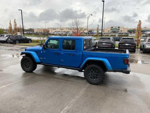 used 2022 Jeep Gladiator car, priced at $30,549