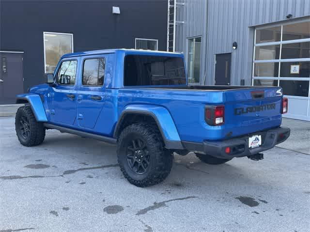 used 2022 Jeep Gladiator car, priced at $27,586