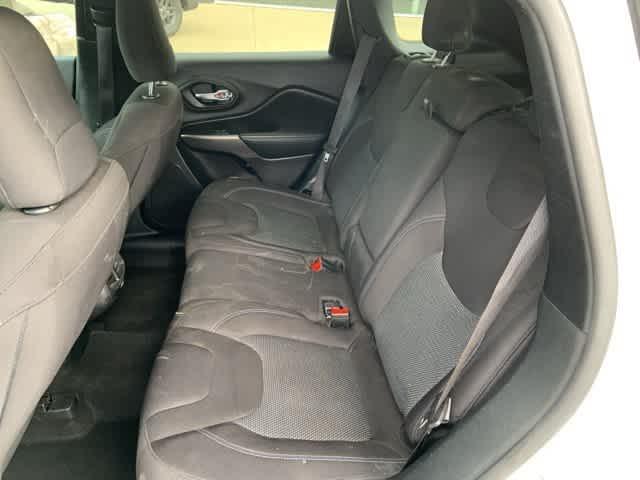 used 2020 Jeep Cherokee car, priced at $13,804
