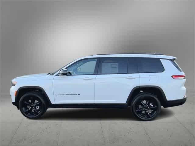 new 2024 Jeep Grand Cherokee L car, priced at $45,575