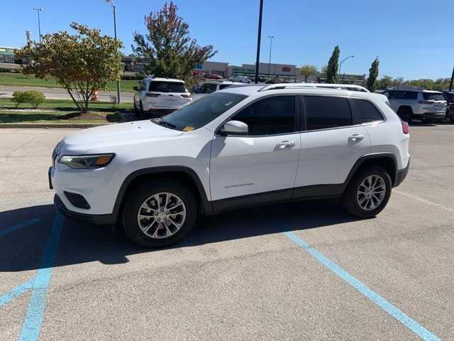 used 2019 Jeep Cherokee car, priced at $17,950