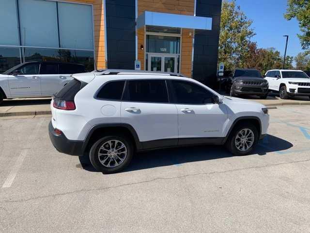 used 2019 Jeep Cherokee car, priced at $17,950