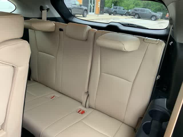 used 2021 Toyota Highlander car, priced at $32,215