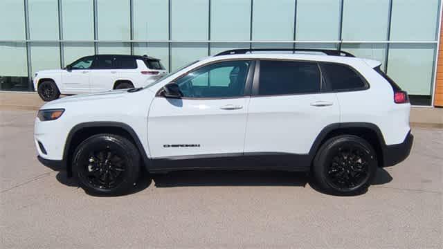 used 2023 Jeep Cherokee car, priced at $21,255