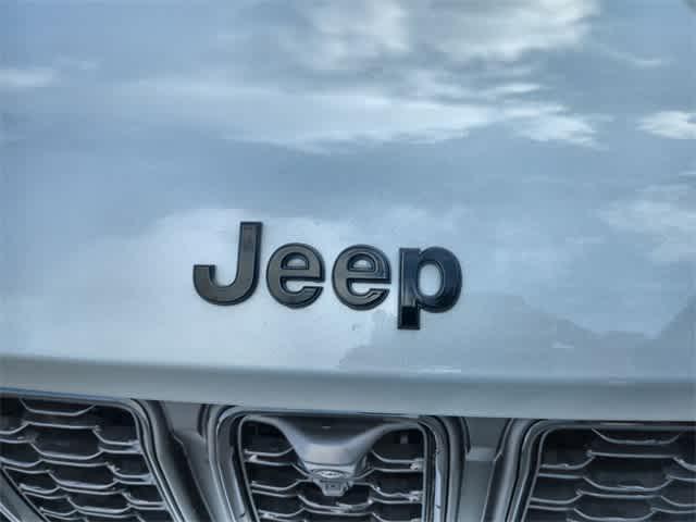 new 2025 Jeep Grand Cherokee L car, priced at $47,255