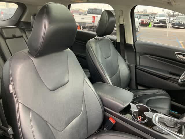 used 2015 Ford Edge car, priced at $12,650