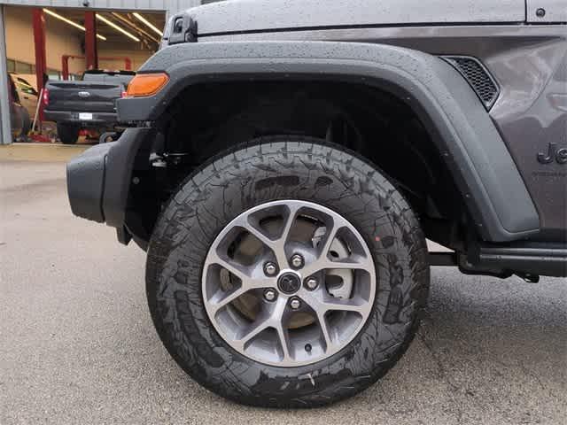 new 2026 Jeep Wrangler car, priced at $42,665