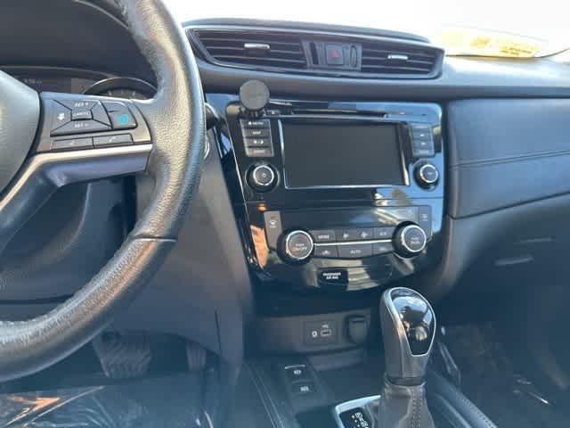 used 2019 Nissan Rogue car, priced at $14,880