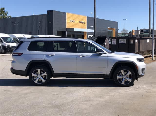 new 2025 Jeep Grand Cherokee L car, priced at $50,460