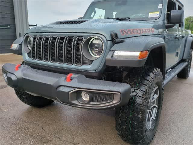 new 2025 Jeep Gladiator car, priced at $55,690