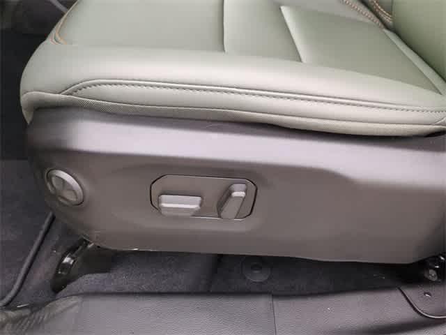 new 2025 Jeep Gladiator car, priced at $55,690