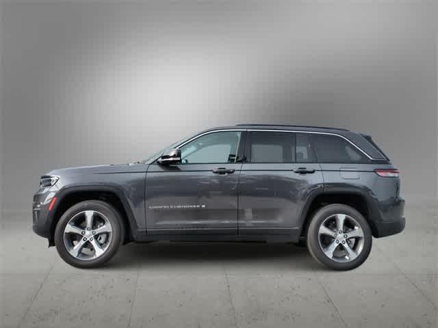 new 2025 Jeep Grand Cherokee car, priced at $42,710